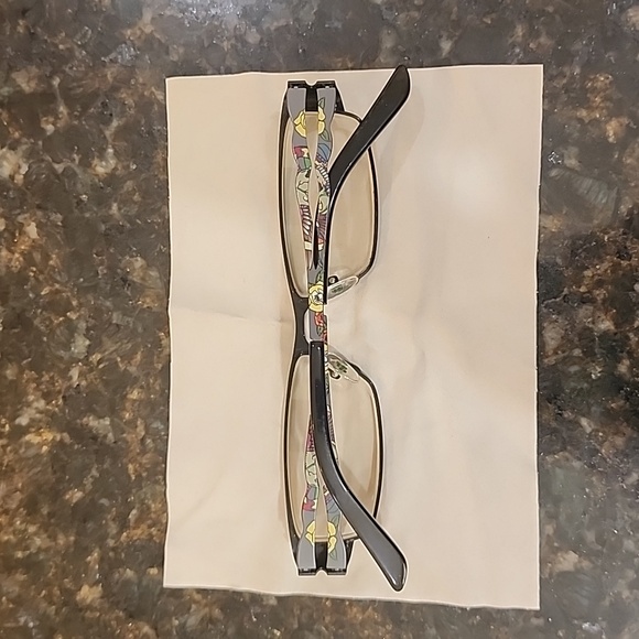 David Benjamin Eyeglasses. Metal frames with unique cut out detail. - Picture 3 of 7